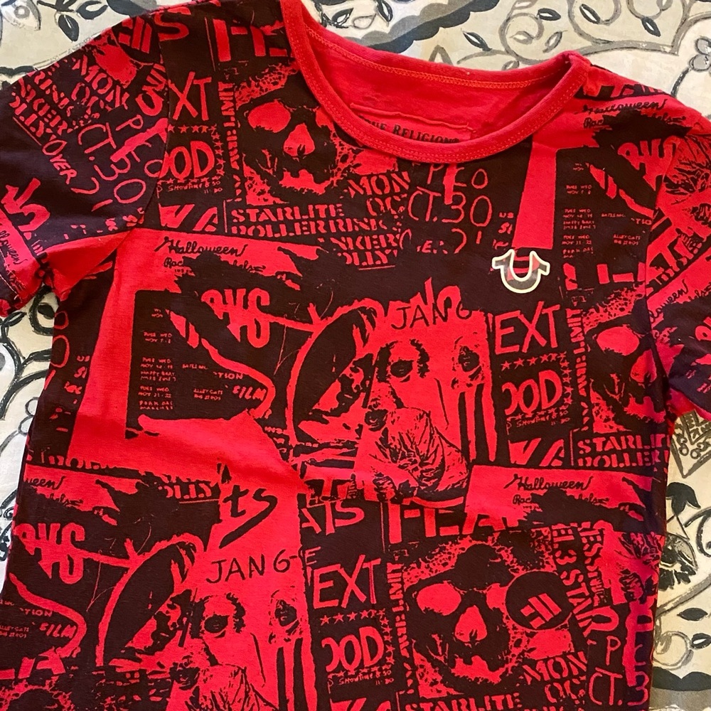 Boys red true religion T-shirt